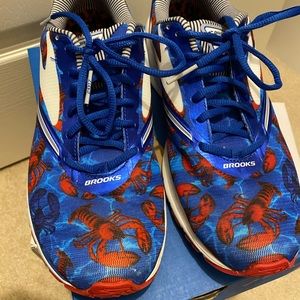 Brooks Launch 4 Boston Marathon Lobsters